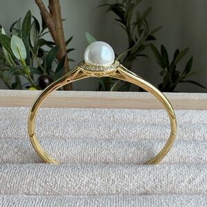 14k Gold Plated Elegant Pearl Bracelet